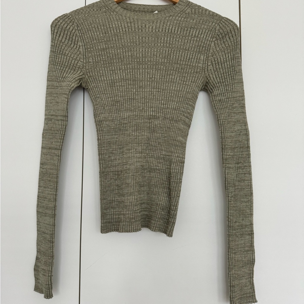 Vince long sleeve xs size